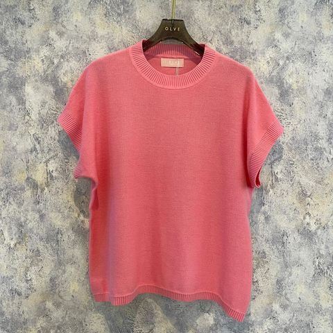 WhatsApp Image 2025-10-14 at 14.34.05