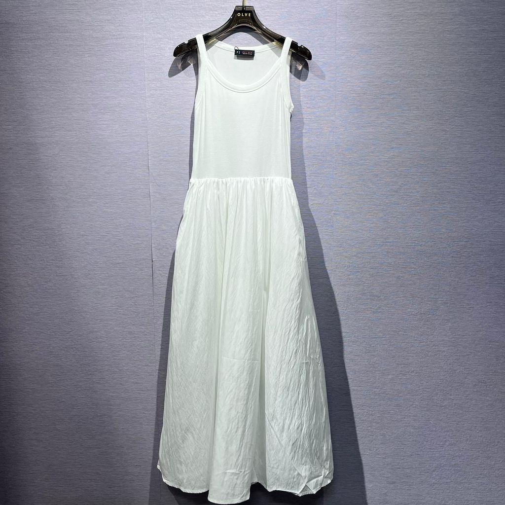 PHOTO-2025-11-12-17-57-42