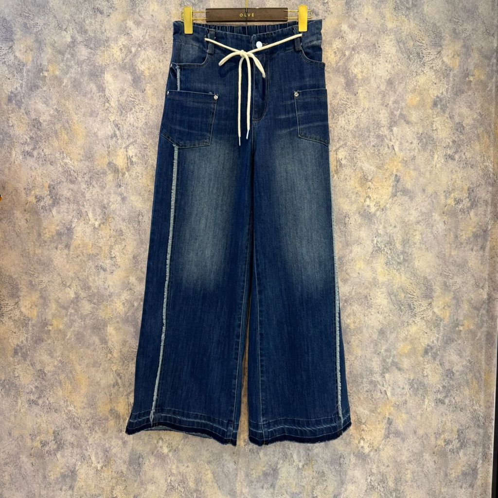 f7300270-73fa-432c-bedb-45a845b0b26d