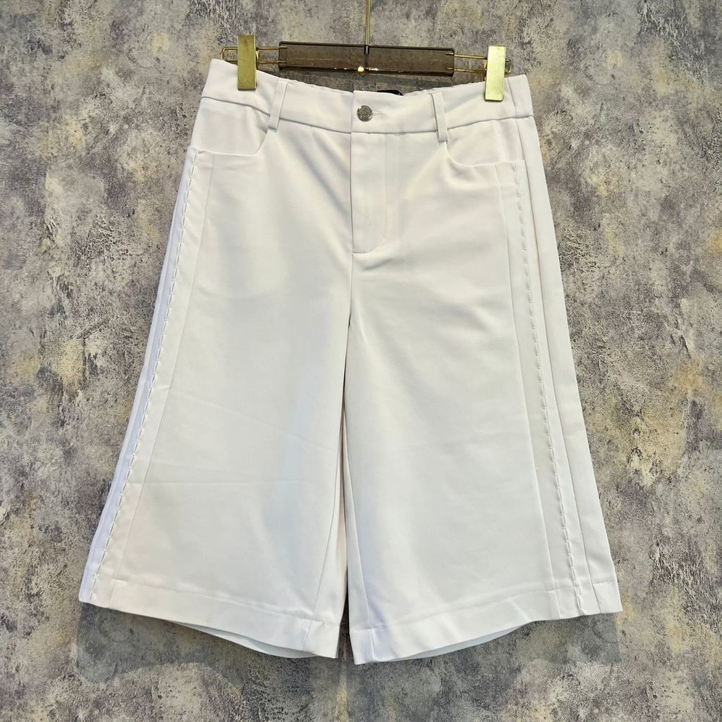 c935d81e-1bb1-4565-87be-f56016fded8e