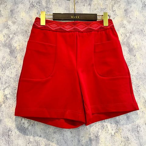 aacb2e4b-5555-432f-8be4-88e097ad69cf