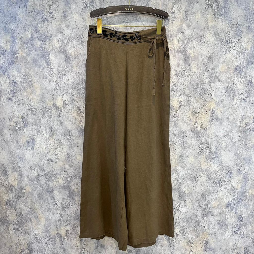 WhatsApp Image 22025-11-29 at 16.43.29