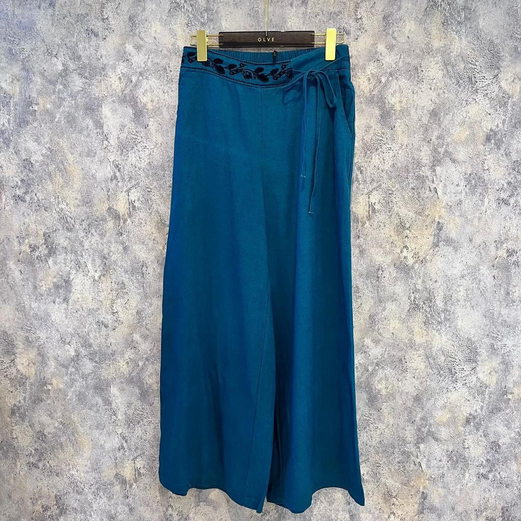 WhatsApp Image 2025-11-29 at 16.43.29