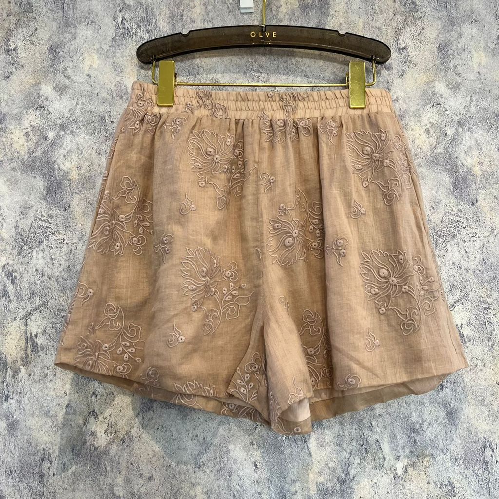 0dc27773-bcad-49b3-b0ef-01d66e5dc6d3