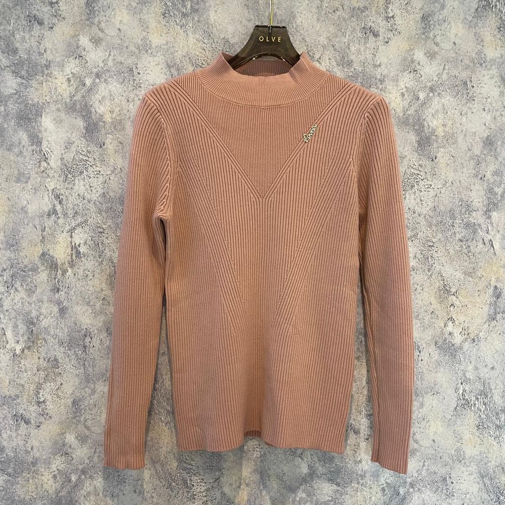 WhatsApp Image 42025-12-01 at 17.18.24