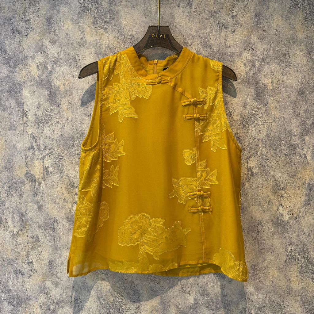 WhatsApp Image 2025-12-05 at 18.48.04