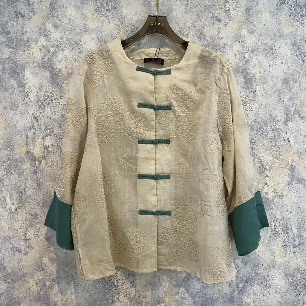 WhatsApp Image 52025-12-08 at 11.07.27