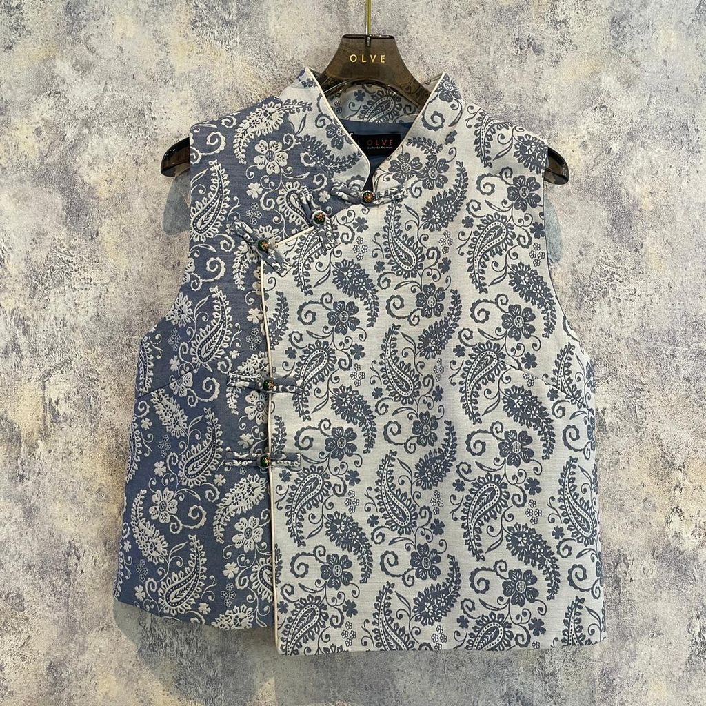 WhatsApp Image 2025-12-08 at 11.42.33