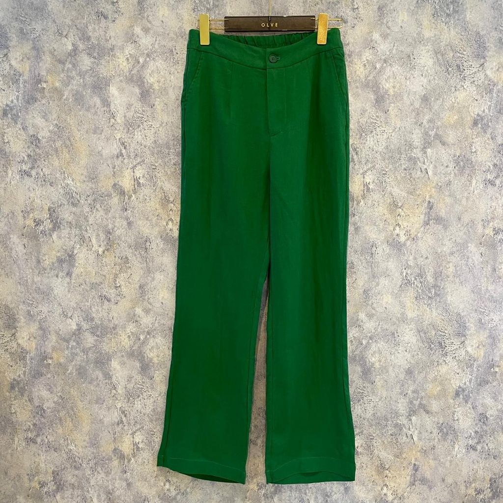 WhatsApp Image 22025-12-09 at 15.01.24