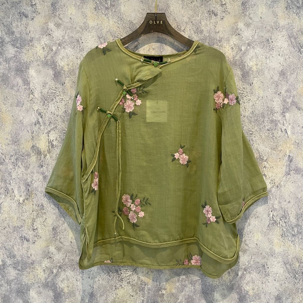 PHOTO-2025-12-09-18-04-16