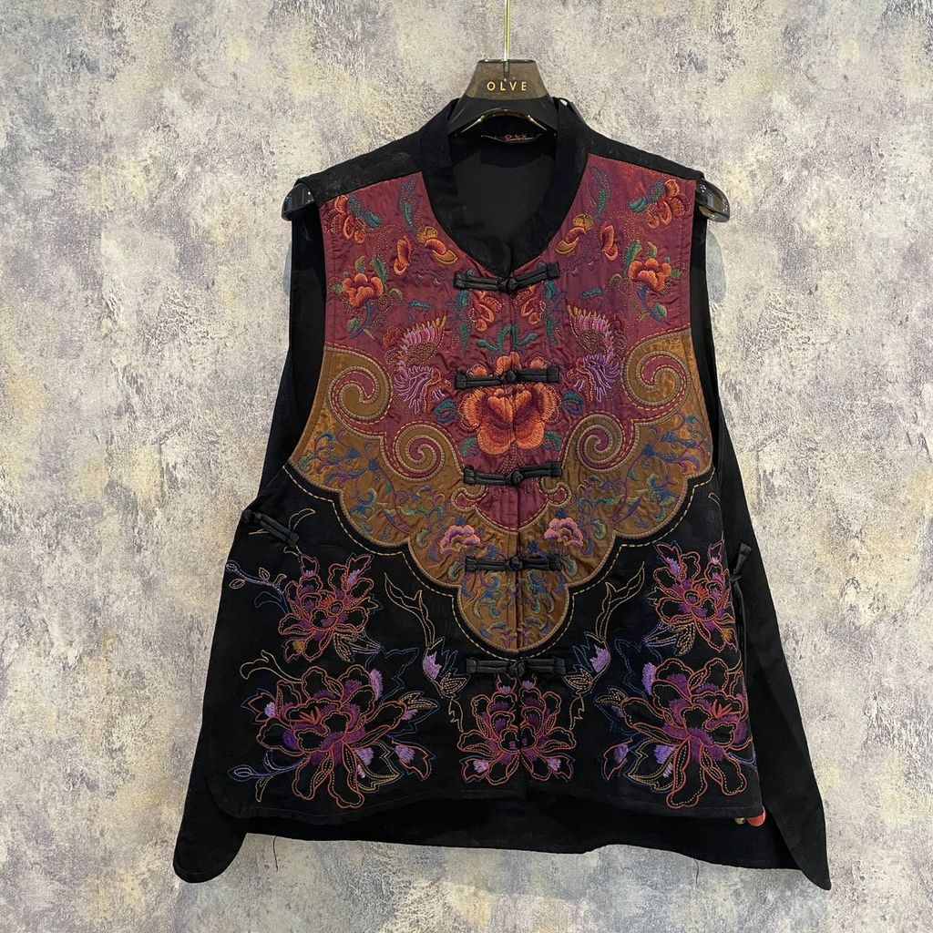 WhatsApp Image 2025-12-18 at 9.32.22 AM