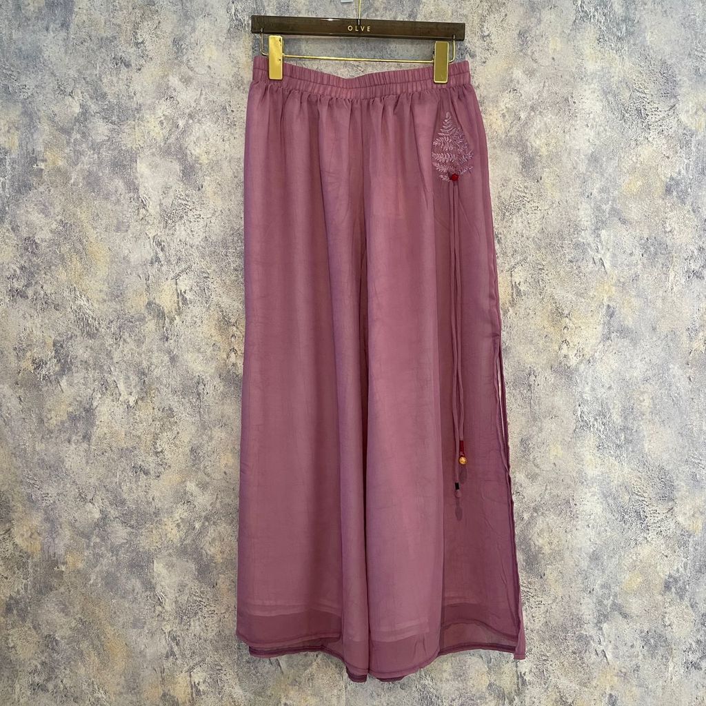 WhatsApp Image 2025-12-18 at 14.33.47 (1)