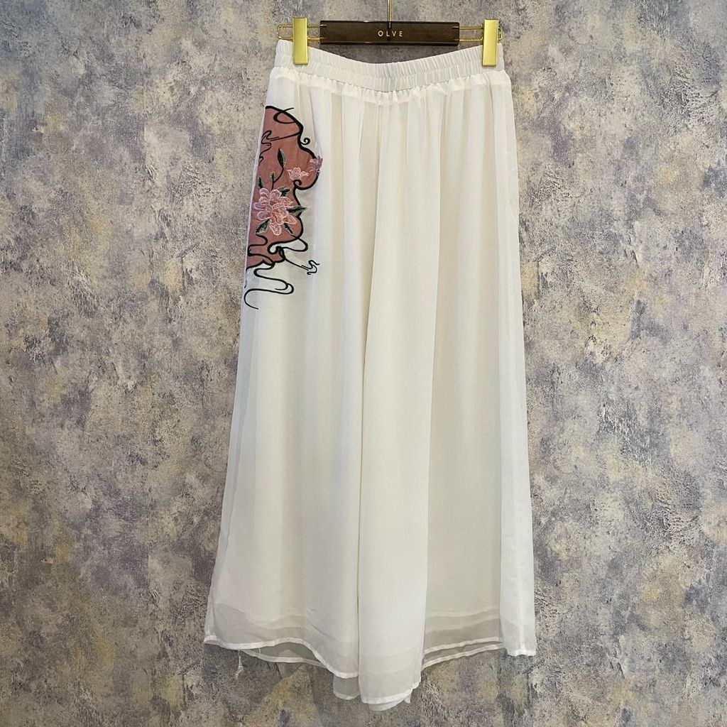 WhatsApp Image 2025-12-18 at 17.54.20