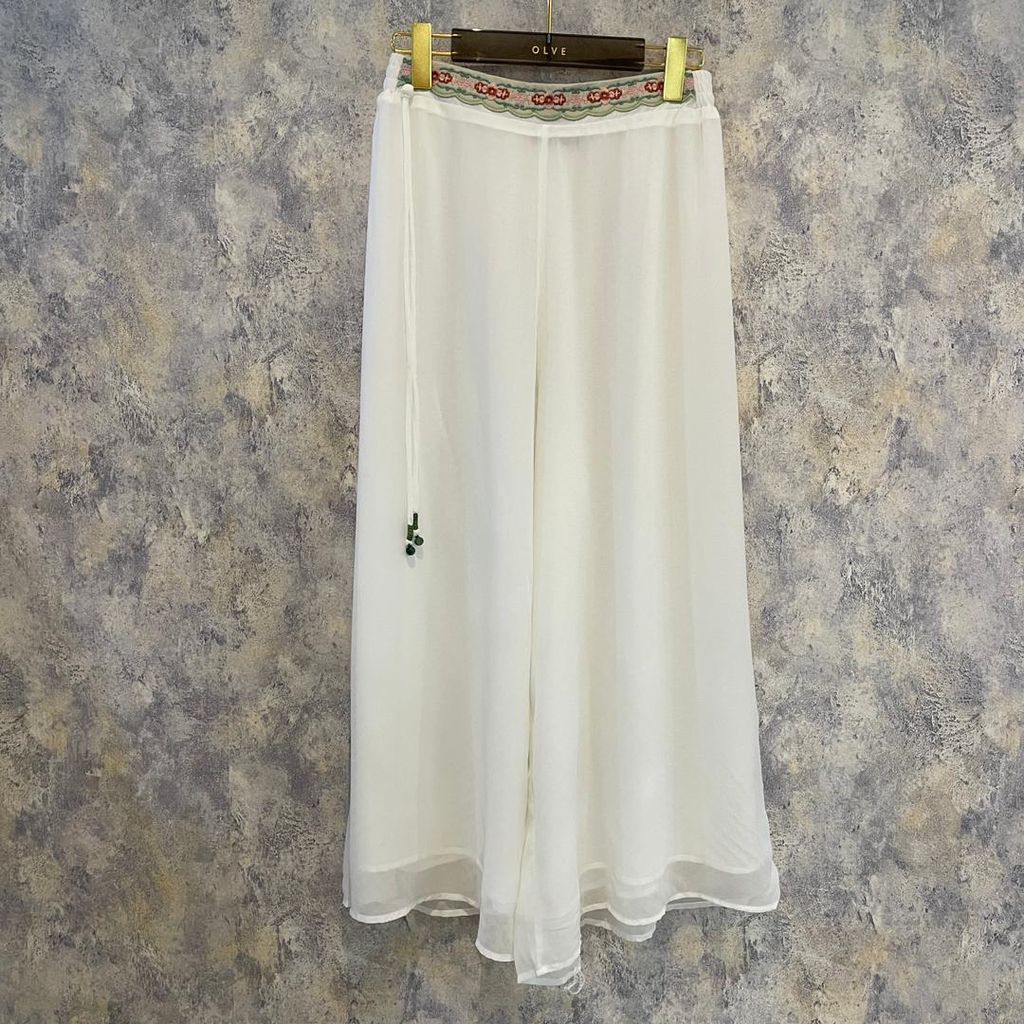 WhatsApp Image 2025-12-18 at 17.57.59