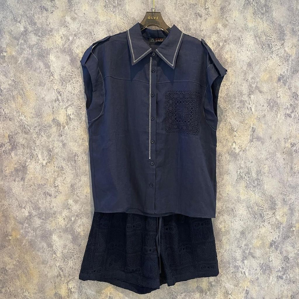 WhatsApp Image 22025-12-23 at 17.53.23