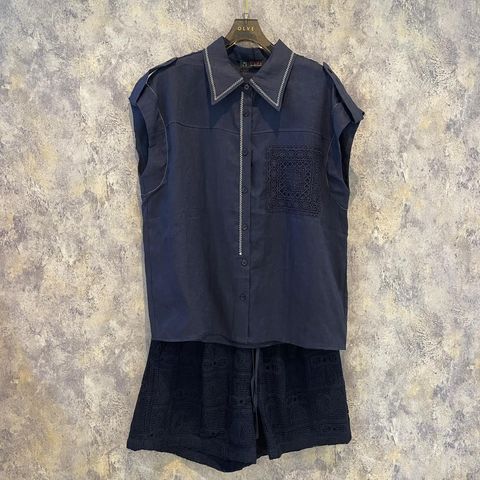 WhatsApp Image 22025-12-23 at 17.53.23