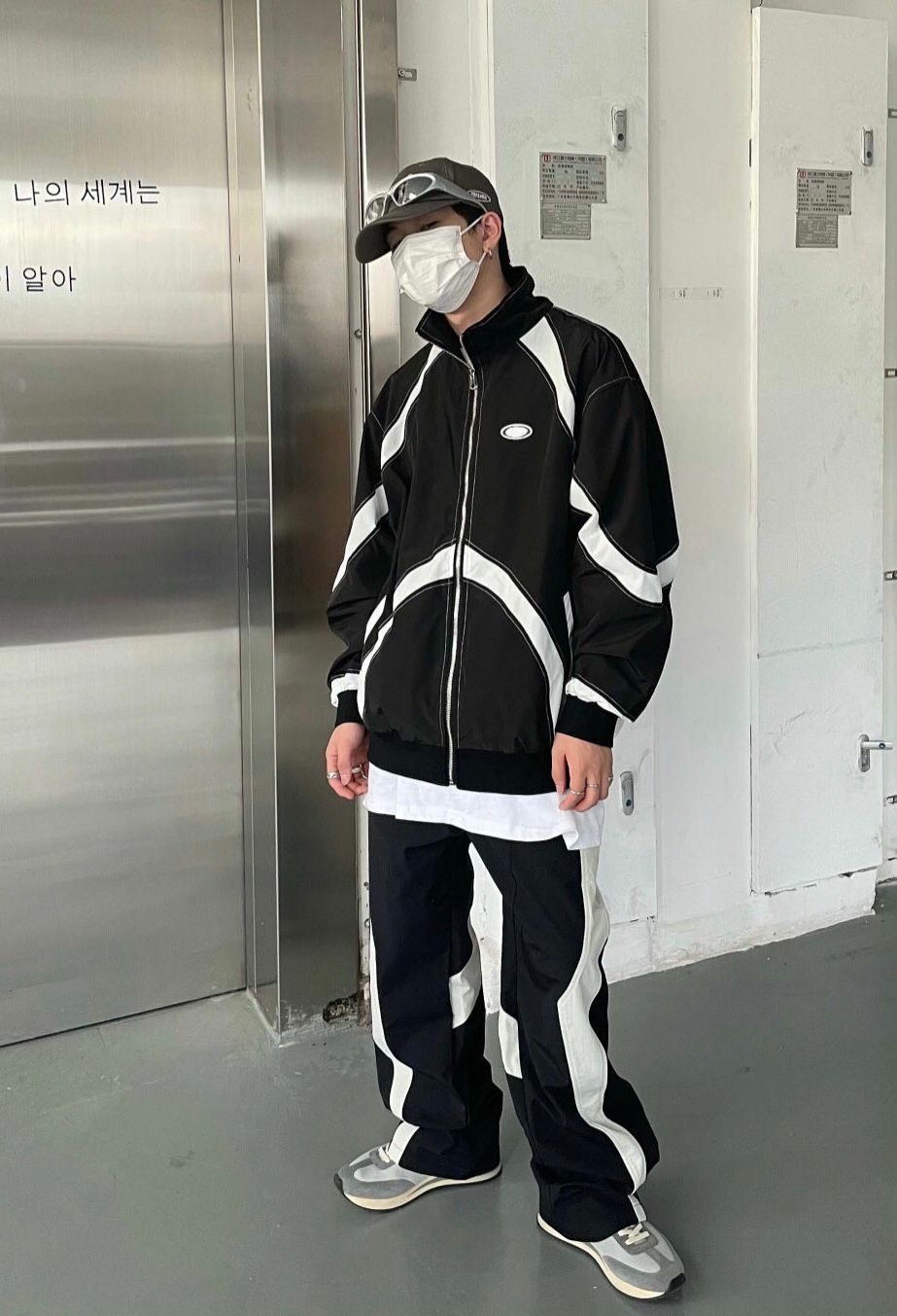 443C3BCD-34D2-4841-B0E3-68DA974BEFE1