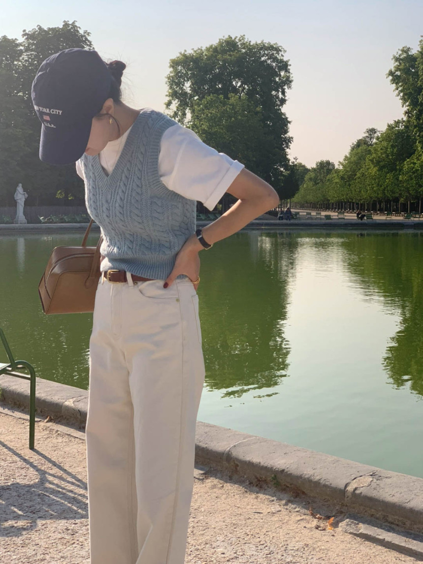 273555180e189efb67e638d810580db2