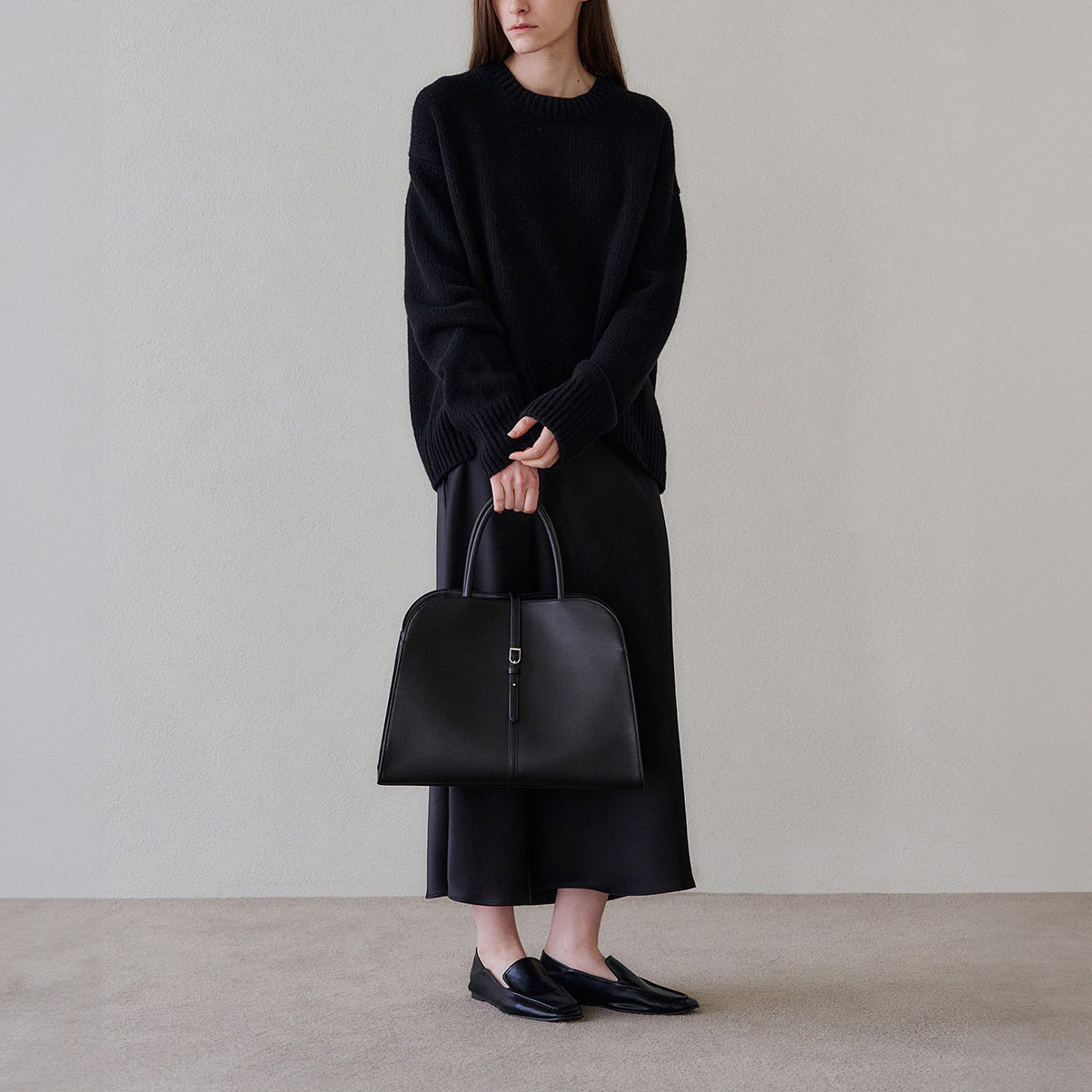 imgi_8_BLANC20LARGE-BLACK_08