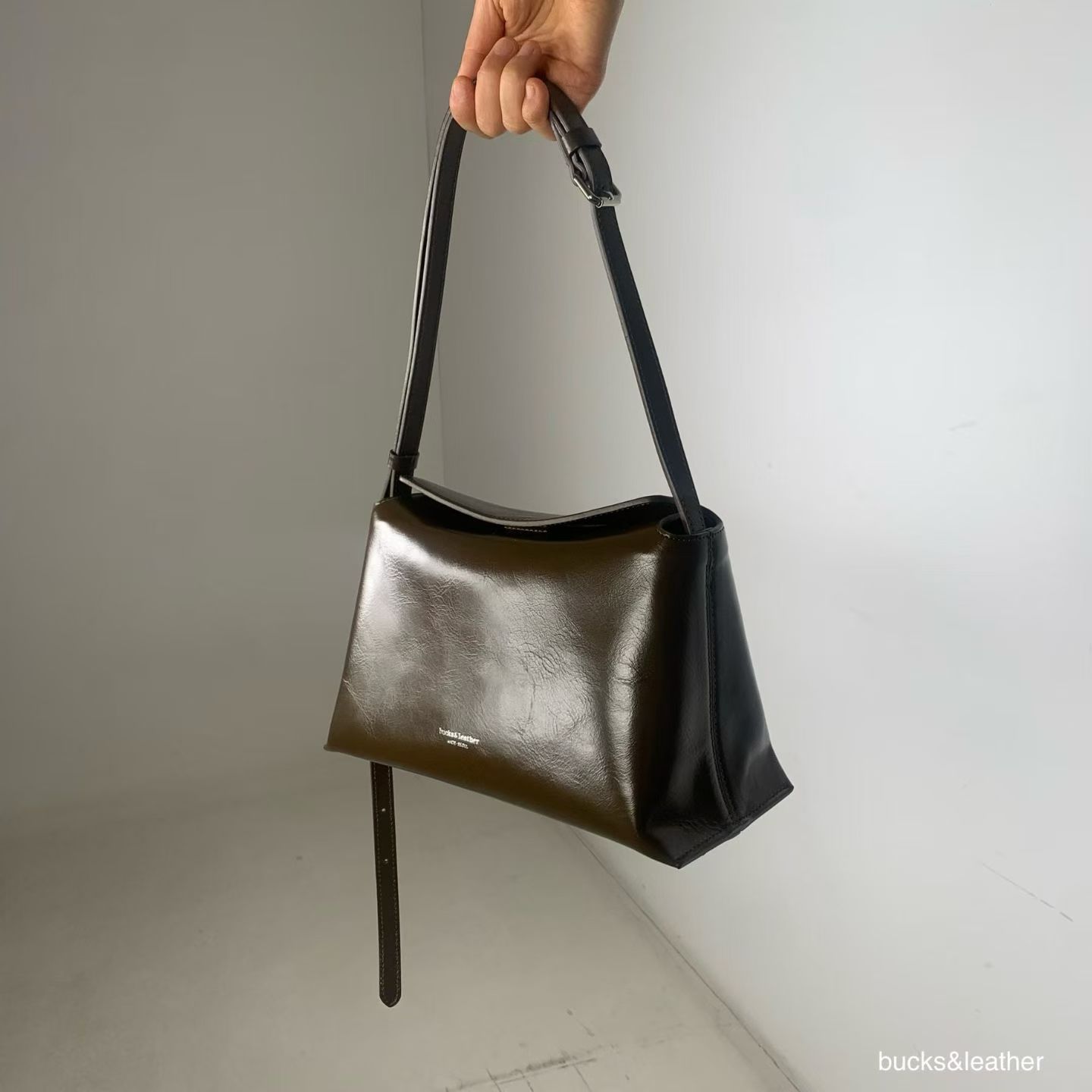 12dac6511e13b24aefcf6afdc2fb9f6e