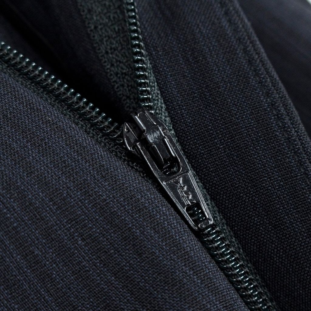 GIBBON 暖感厚質內刷毛條紋平面西裝褲‧黑藍條紋-6