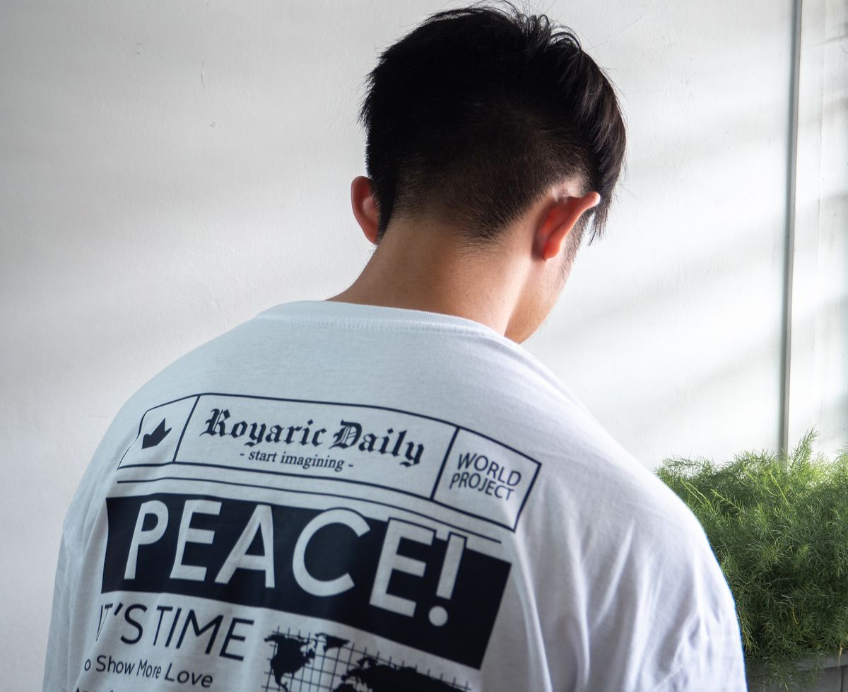 Peace & Love - The World Project
