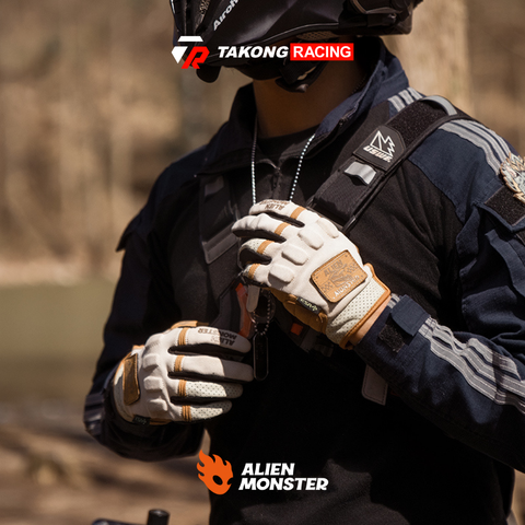 Alien Monster Gloves - Predatory Evolution – Takong Racing (Riding Apparel)