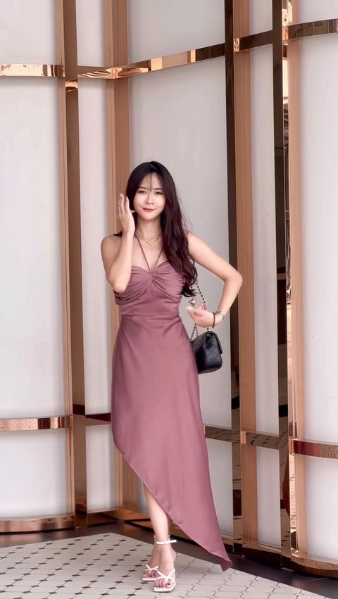 4E929079-8FF5-441F-B65A-973F29B72F98