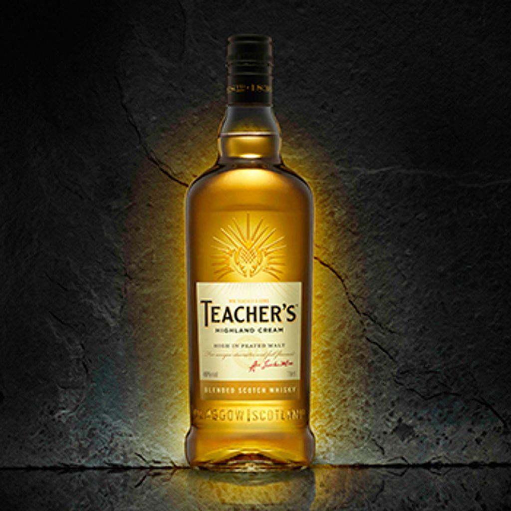 Teachers-Highland-Cream-packaging.jpg