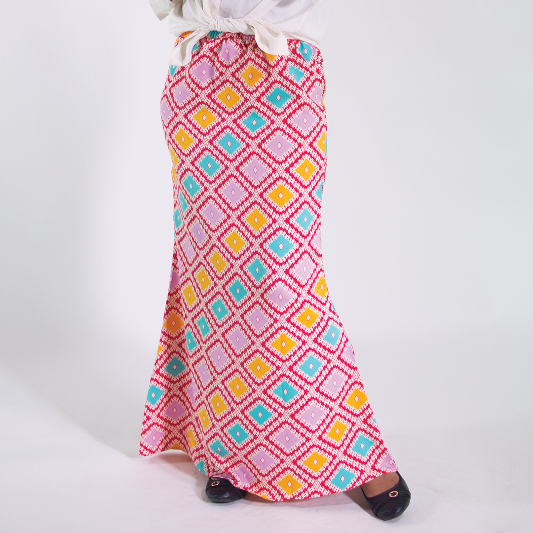 Skirt Corak Abstract  Manis Me