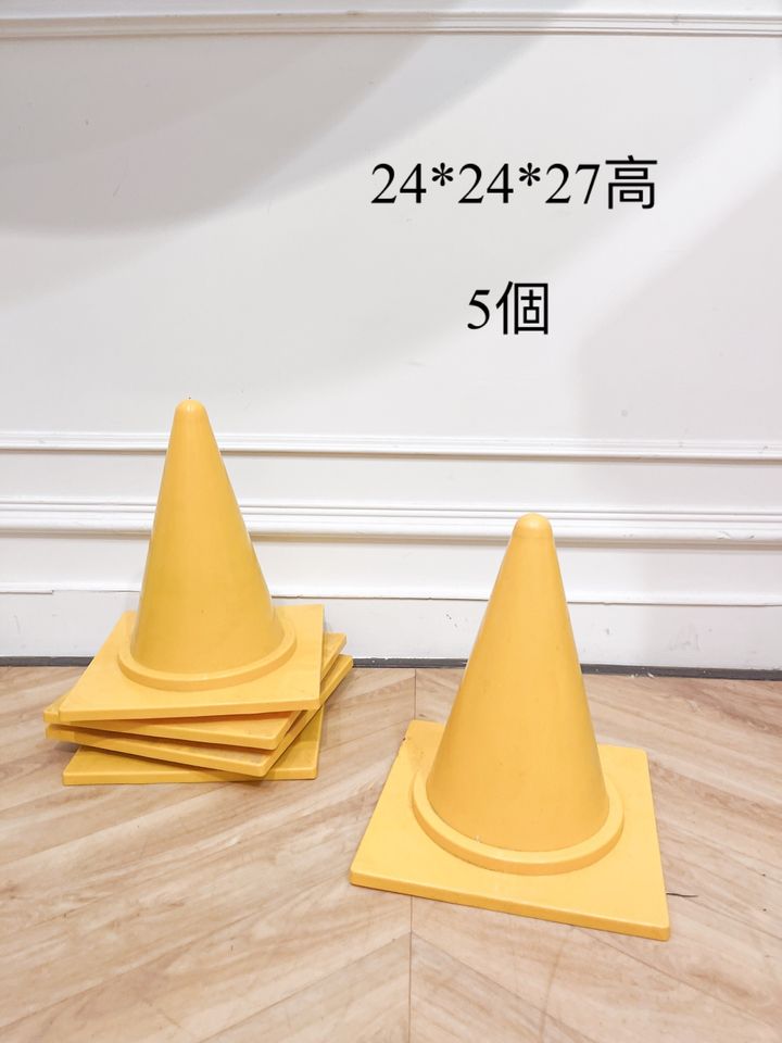 AAB0D953-5A15-448A-8BA5-75E1B1192341