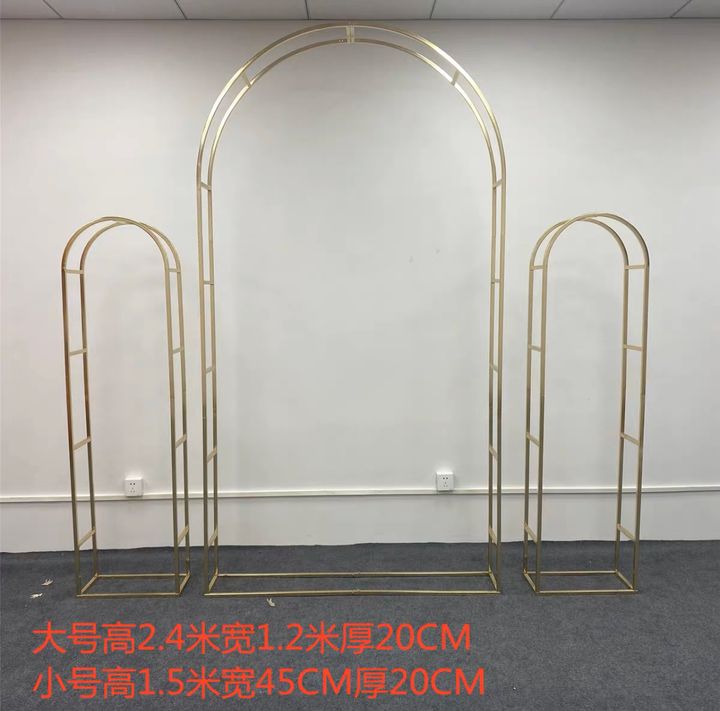 CEA8CE22-7543-4F3B-93A8-6CC599EA2708
