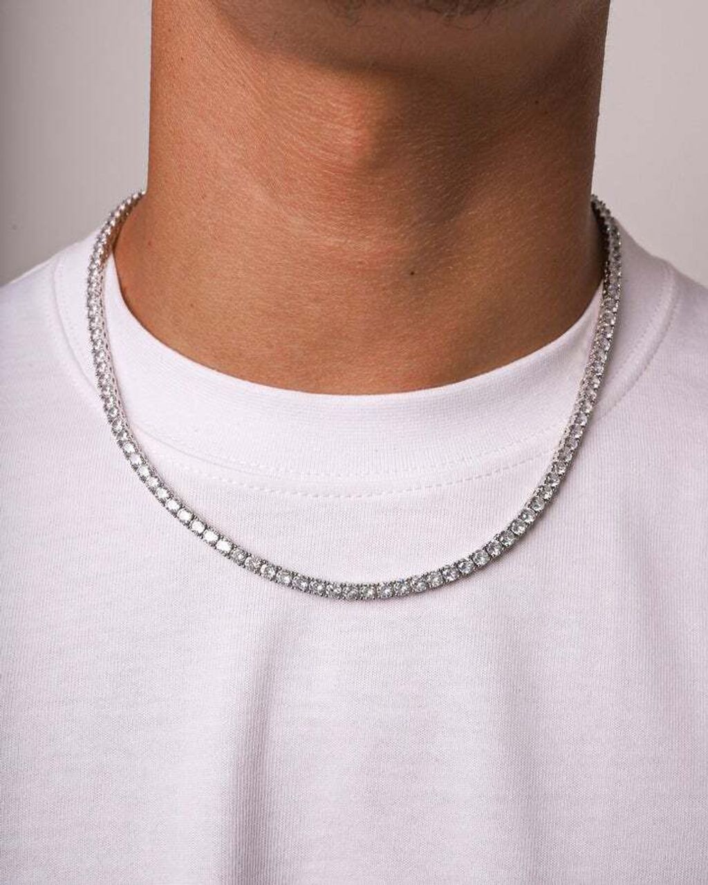 IceBreaker4mm-WhiteGold-Necklace-MenFront-DrippyAmsterdam_720x.jpg