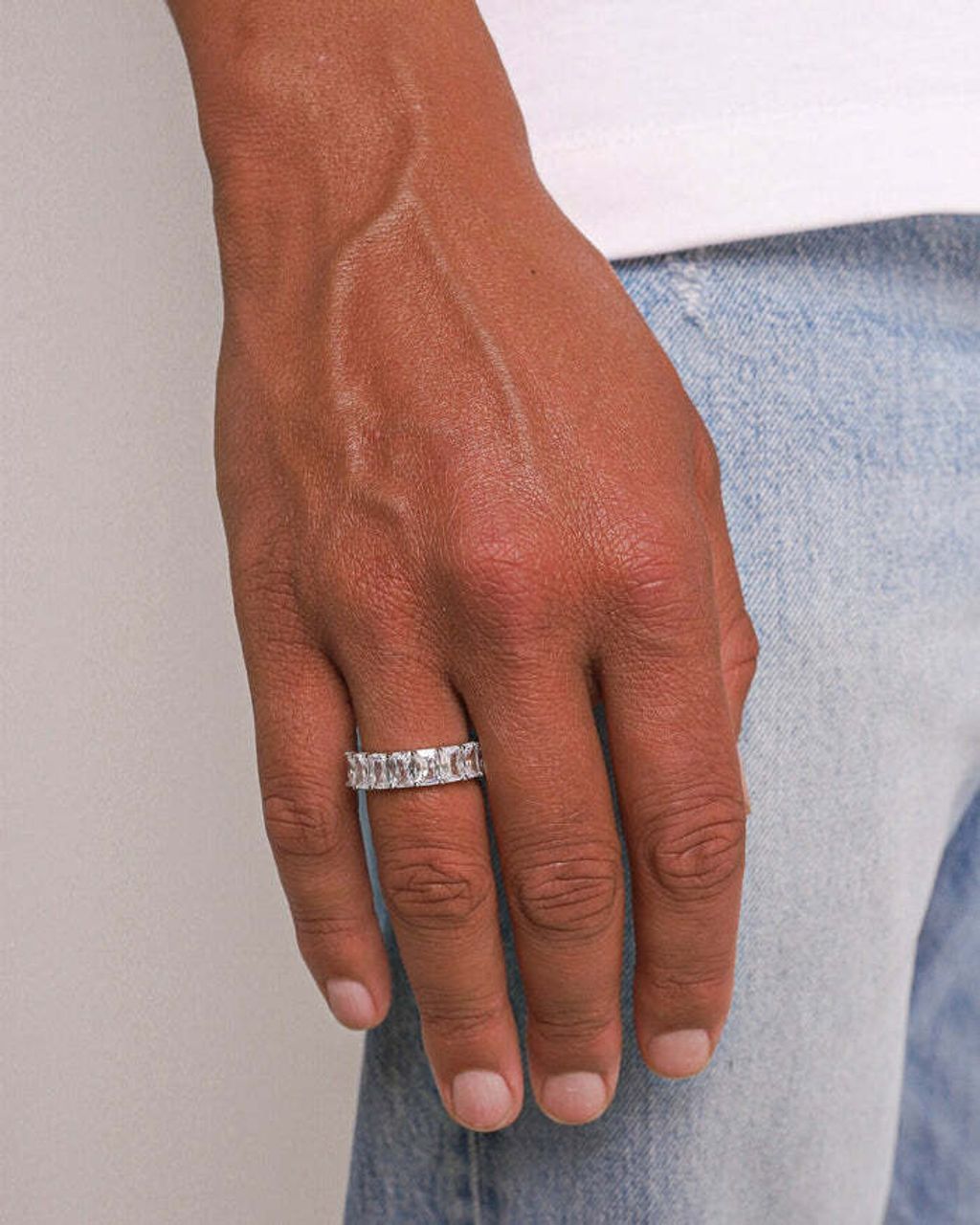 clarity-white-gold-536586_700x.jpg