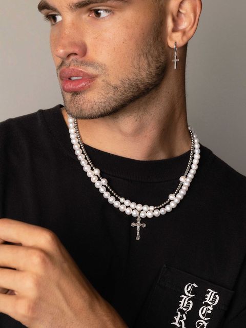 Pearl Necklace with Silver Cross