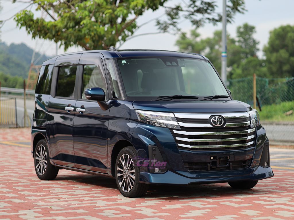 2021-toyota-roomy-custom-gt-1-0-turbo-9k-km-m900a-0620934-2