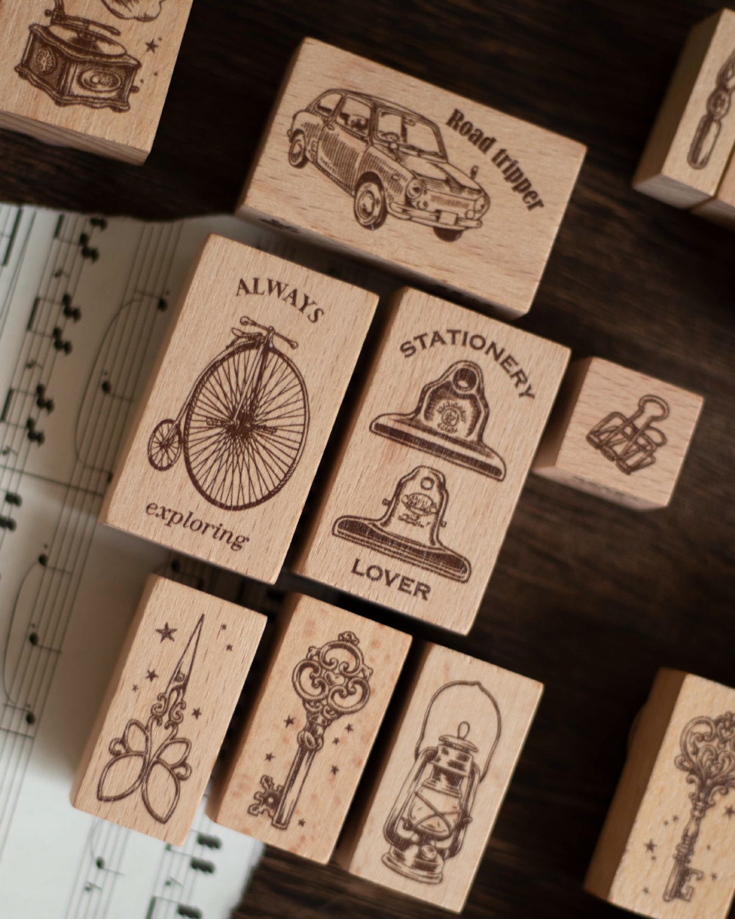 樂意Loidesign | look what the cat dragged in