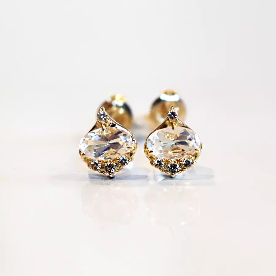 309E0417-1-TY_990d1aee-b5eb-4f65-b95b-dde36586b78d_900x