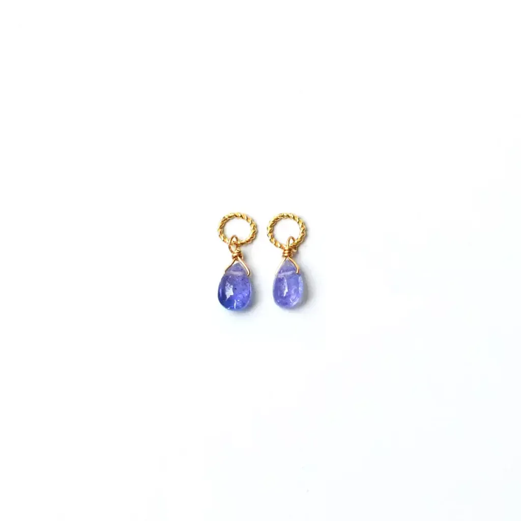 K10-Charm-038_900x