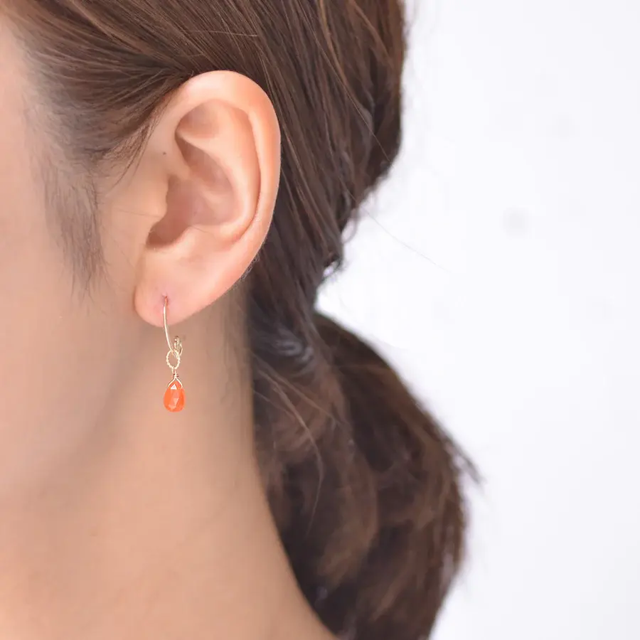 dac97689372e1111a448d7b10411f86e_900x