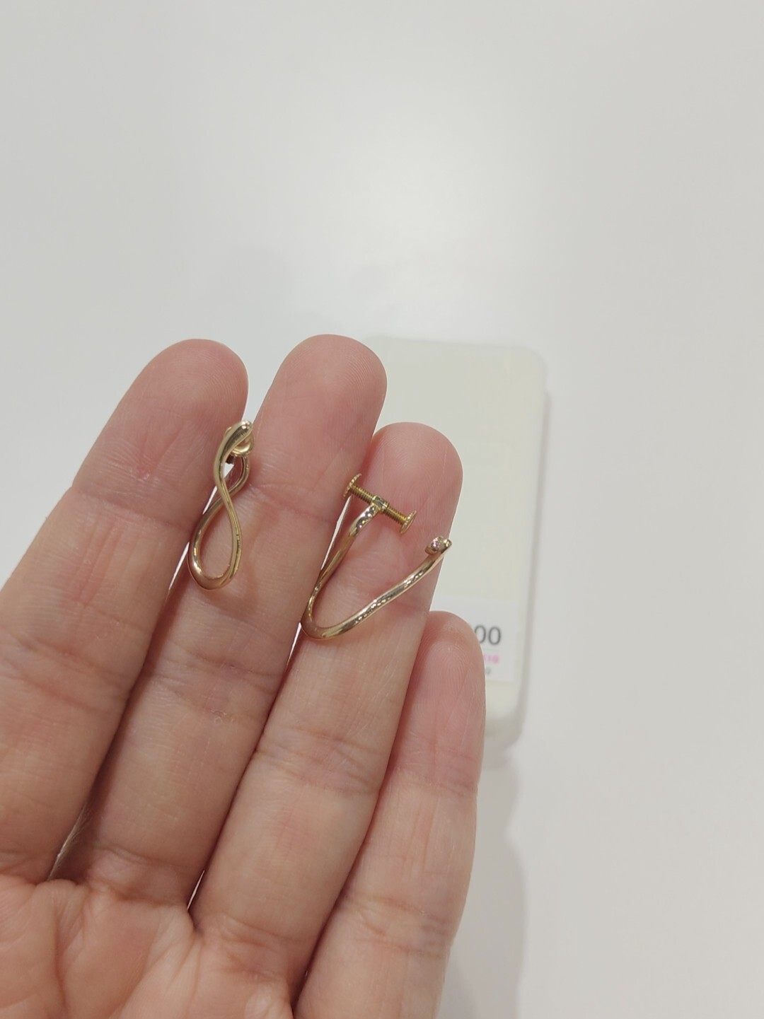 Screenshot_20251029-232150_Gallery_1