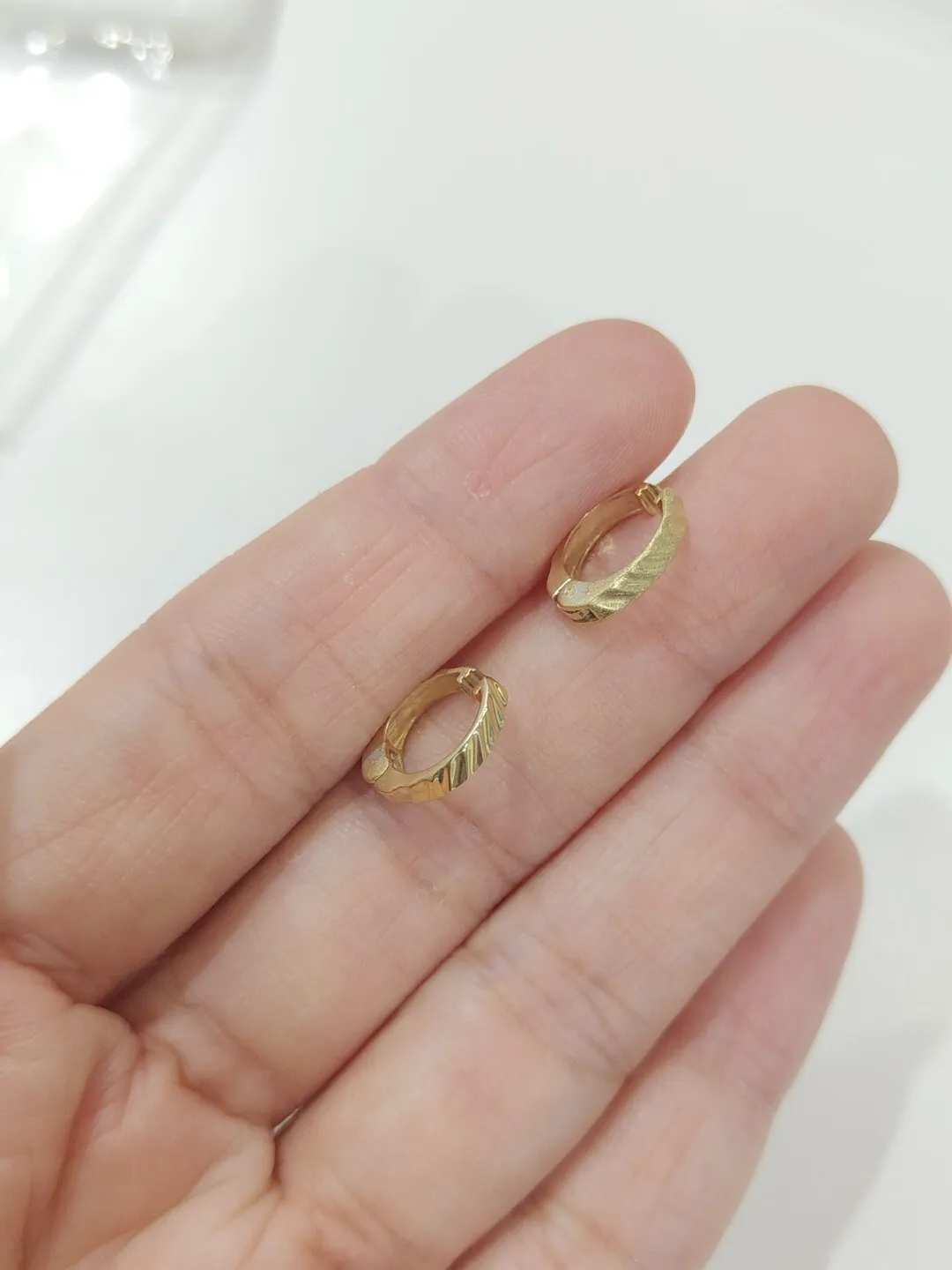 Screenshot_20251029-232309_Gallery_1