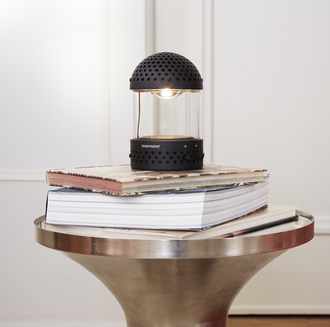 230209_TRANSPARENT_07_0293__w1500