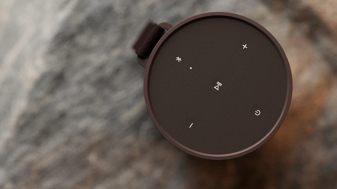 Beosound-Explore-Easy-Glove