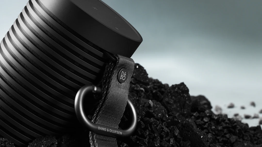 Beosound-Explore-strong-aluminium