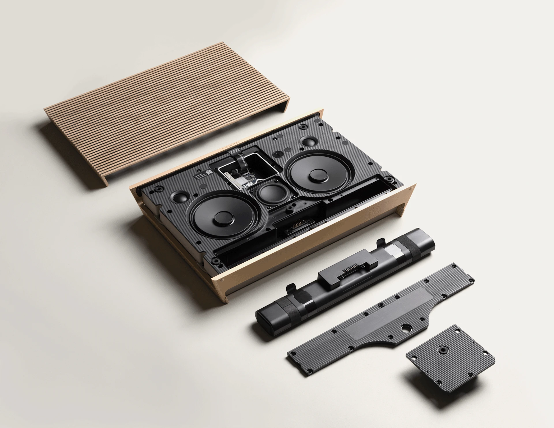 Beosound_Level_0219_copy