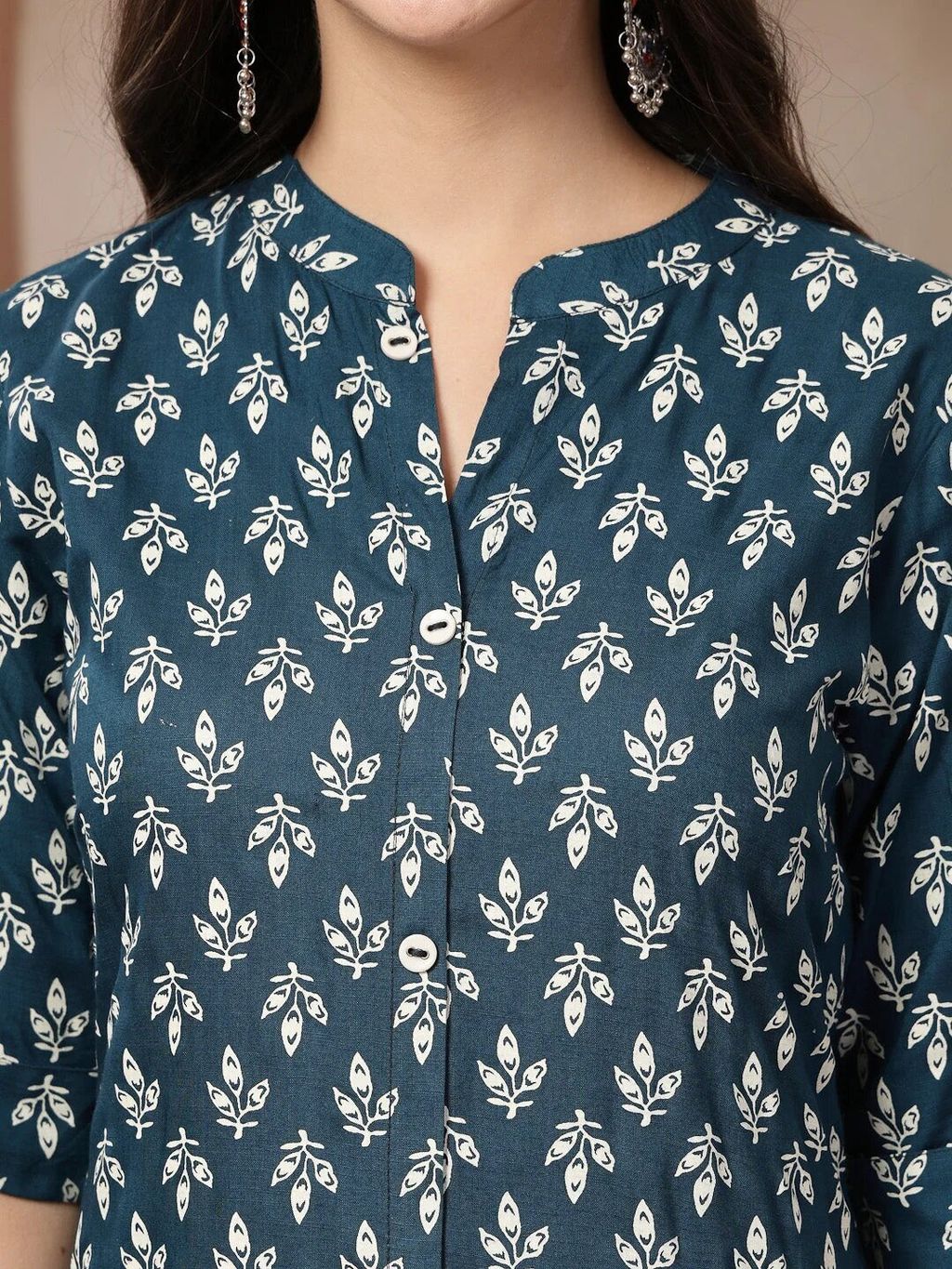 6f6b79aca7143421b6cdeaaa3731061d