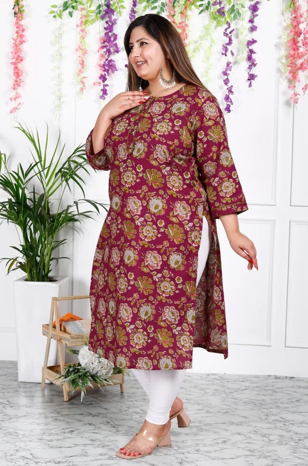 IFKT8628 100017-MAROON_10_650x