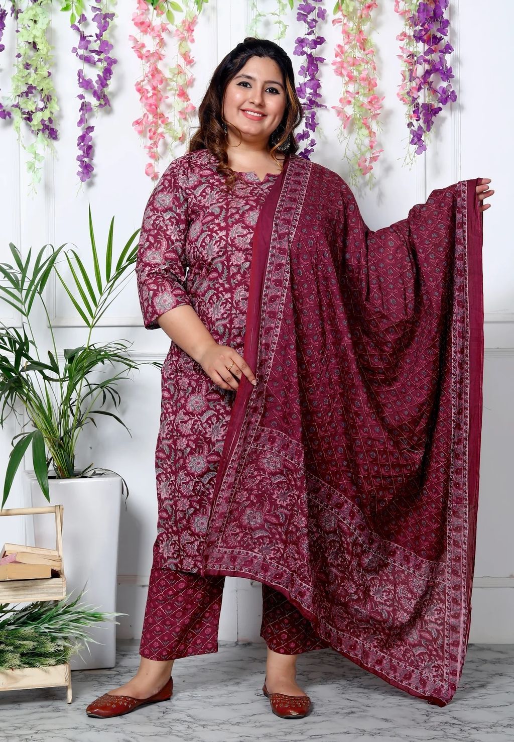 IFPR8639 200034-MAROON_1_1800x1800