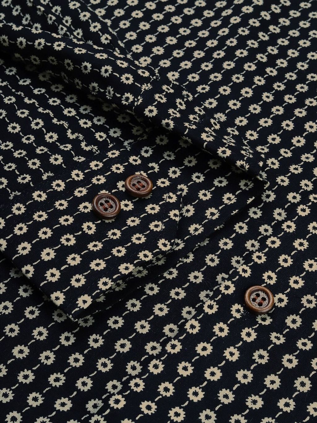 d05e70a390621656695637025cf17649